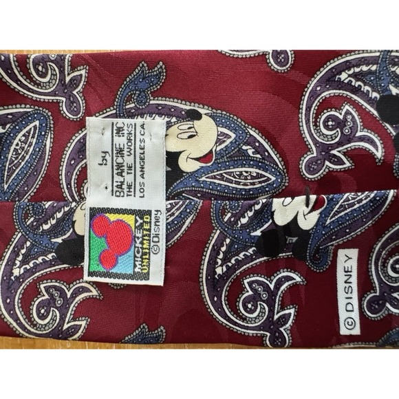 Mickey Mouse Unlimited Disney Necktie Paisley W/ Mickey Faces Men Polyester Tie - Picture 3 of 5
